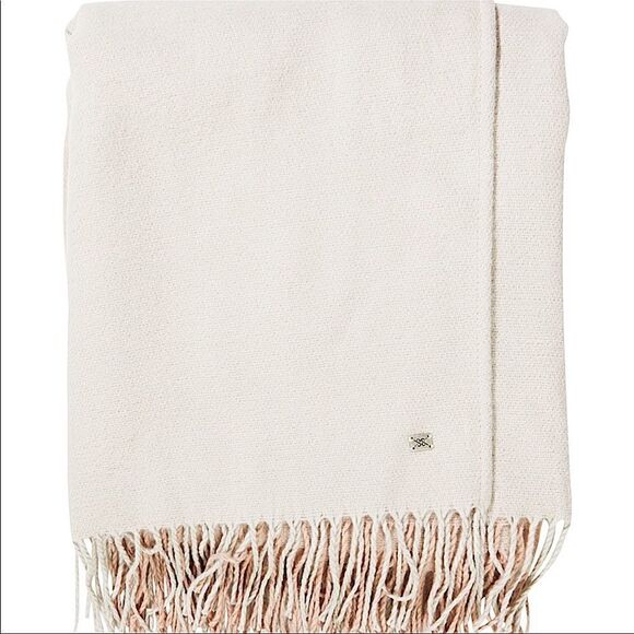 Soia & Kyo Woven Pink Scarf Scarfigan with Fringe - Picture 8 of 8